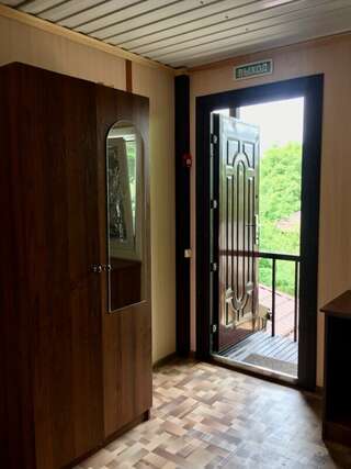 Гостевой дом Затерянный рай Архипо-Осиповка Трехместный номер-3