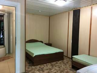 Гостевой дом Затерянный рай Архипо-Осиповка Трехместный номер-5